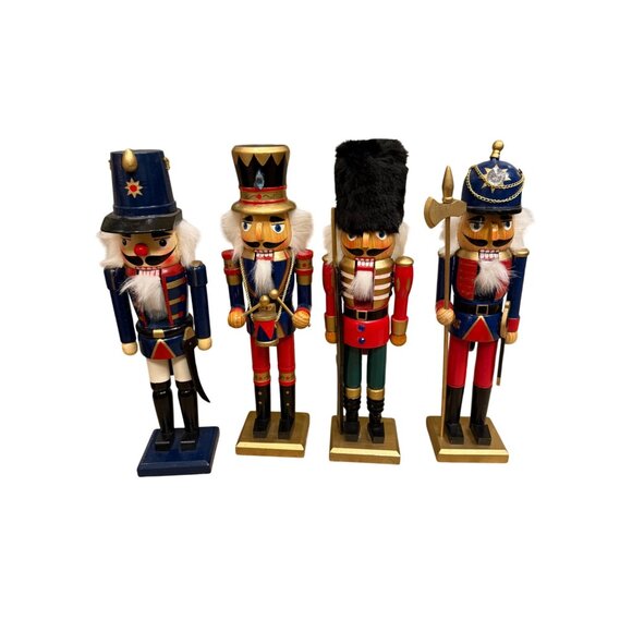Set Of 4 Decorative Wooden Nutcrackers With Hats & Beards - Picture 1 of 8